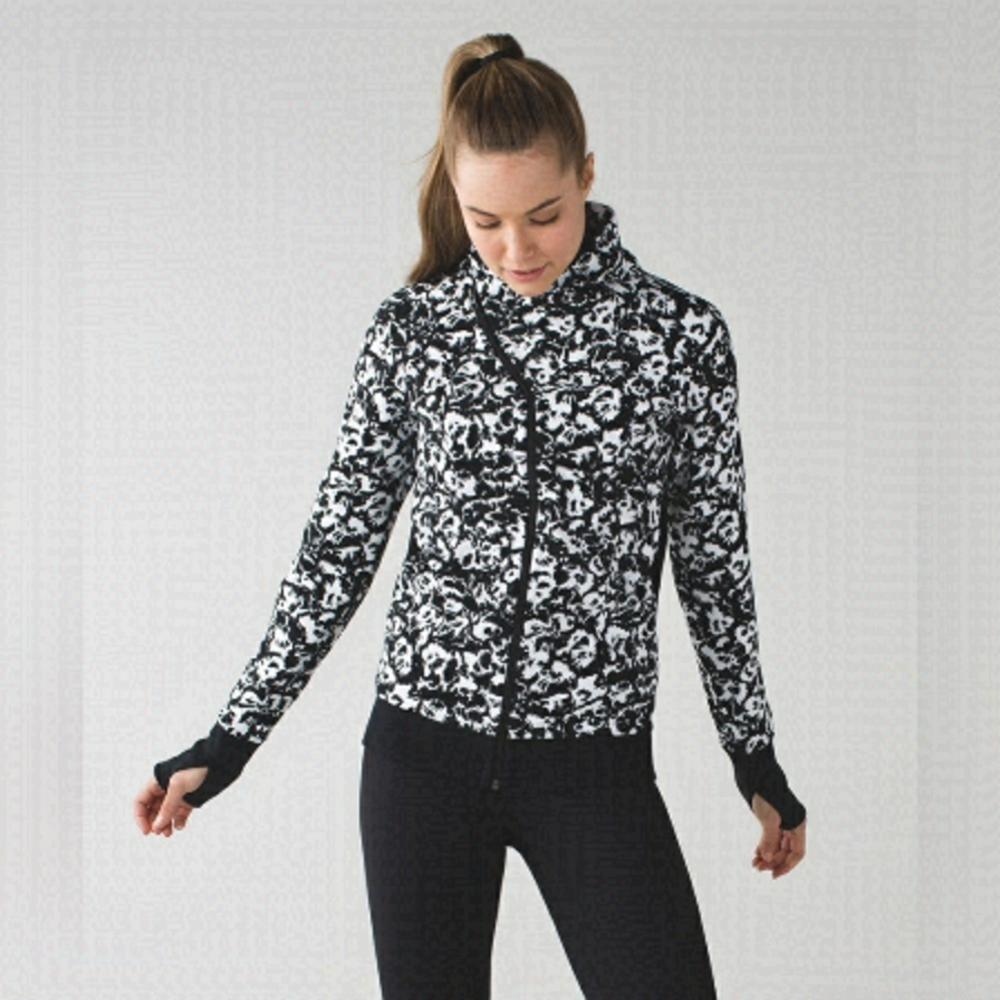 LULULEMON • Cozy Cuddle Up Jacket Fleur Sombre